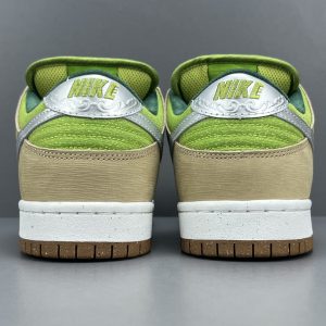 Nike Dunk SB Low”Dinner Plate” - Image 6