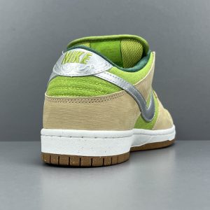 Nike Dunk SB Low”Dinner Plate” - Image 4