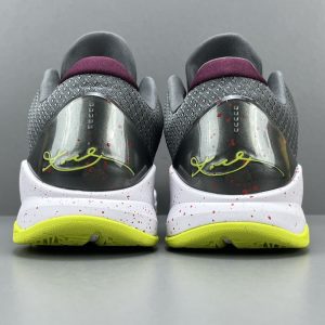 NK ZOOM KOBE 5 Protro “Chaos” - Image 6