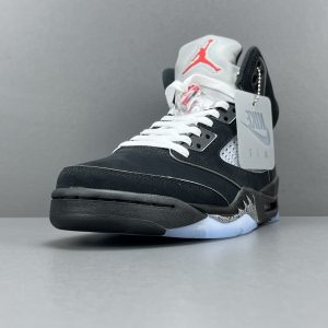 Jordan Air Jordan 5 “BLACK METALLIC REIMAGINED“ - Image 2